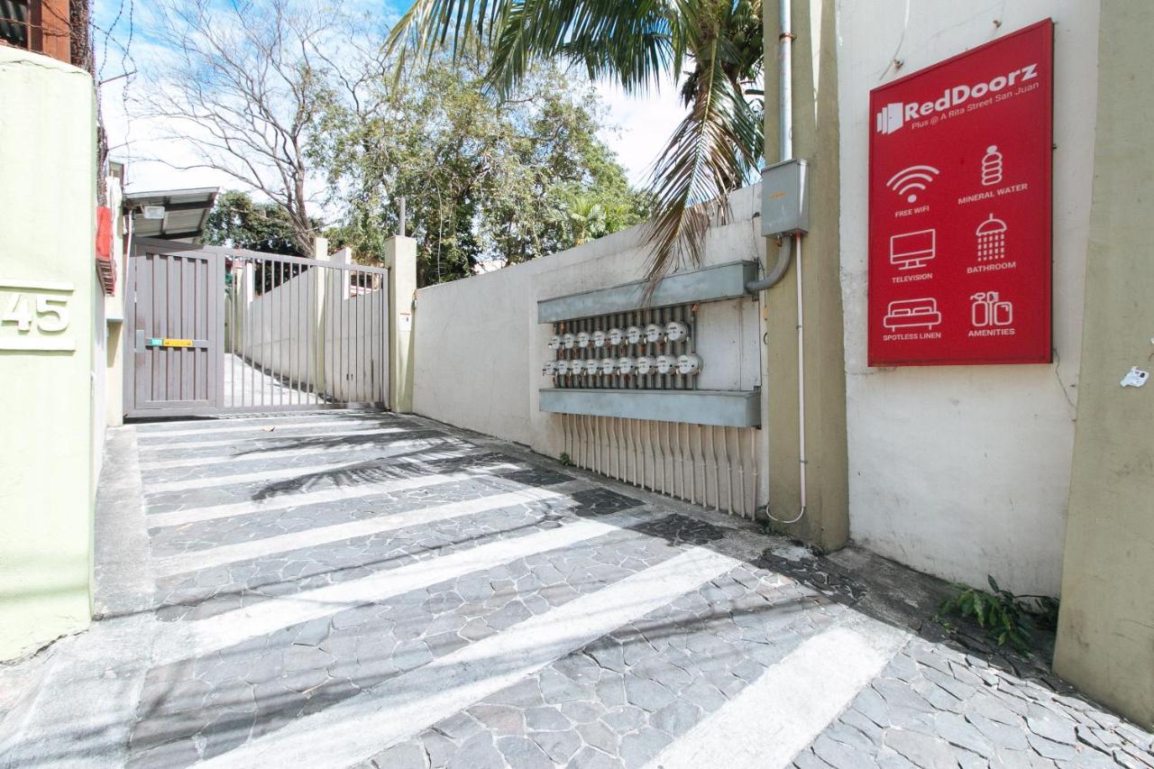 RedDoorz Plus @ A Rita Street San Juan San Juan  Zewnętrze zdjęcie